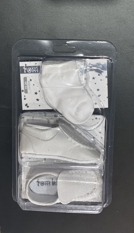 Picture of TK0990A-LEE COOPER PAIR OF SHOES AND SOCKS WHITE/BLACK/BLUE